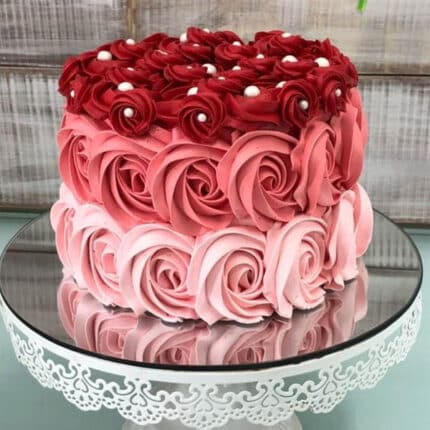 valentine cake 2