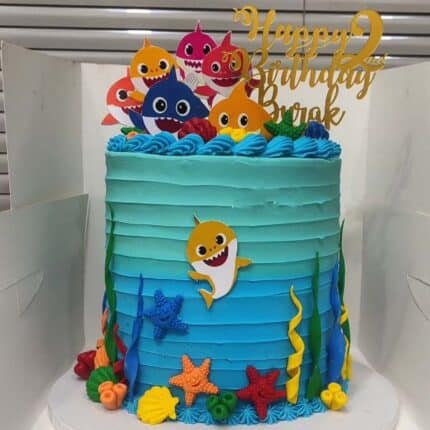shark cake