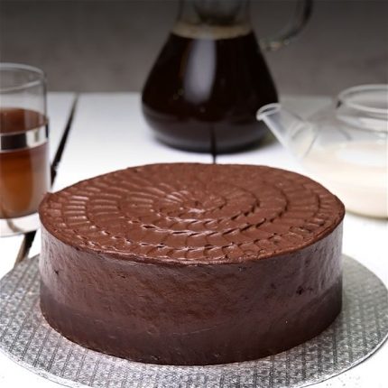 Premium Milky Malt Cake